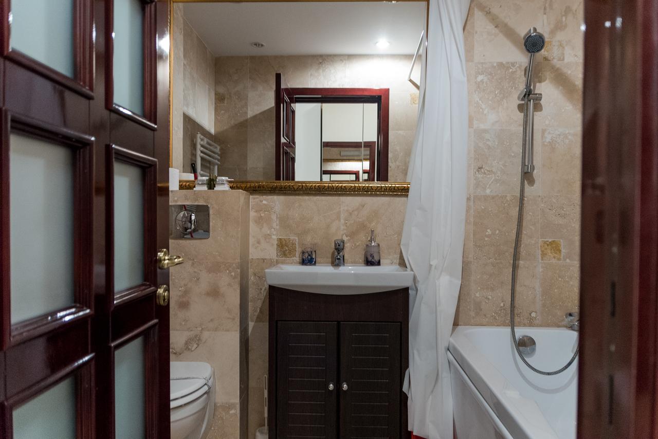 Cozy Apartments - Copou Iasi Ngoại thất bức ảnh