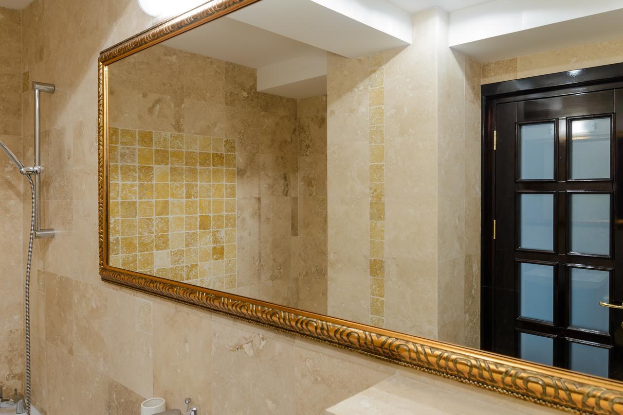 Cozy Apartments - Copou Iasi Ngoại thất bức ảnh
